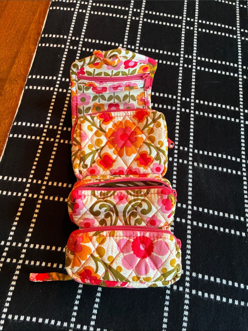 Vera Bradley Folkloric Floral Hanging Travel Makeup Organizer in Pink and Orange